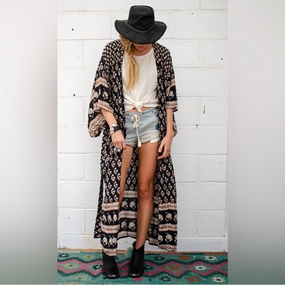 Spell Other - Spell Bohemian Royale Maxi Kimono Belted Charcoal Print One Size EUC